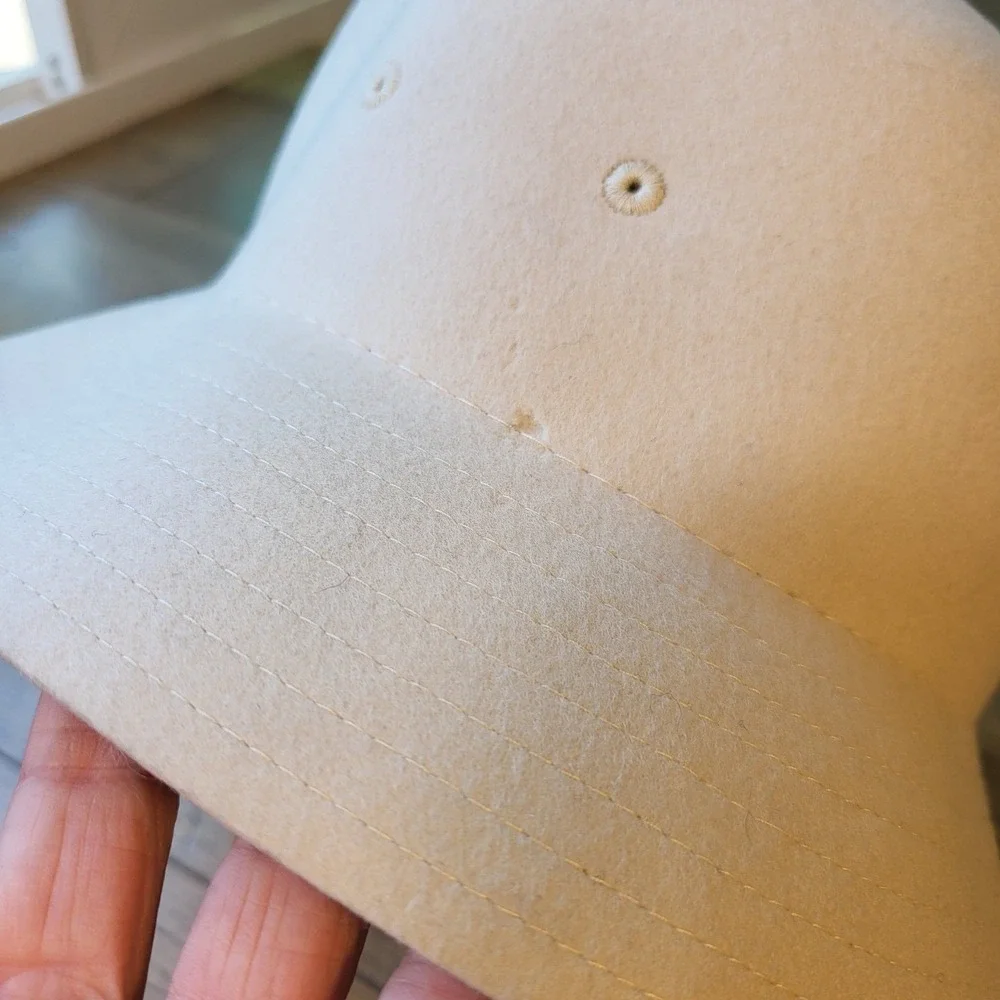 Phenix 100% Wool Bucket Hat Cream Off White Felt One Size Adjustable Brim Hat